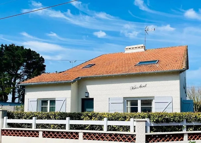 Holiday home Les Coquelicots